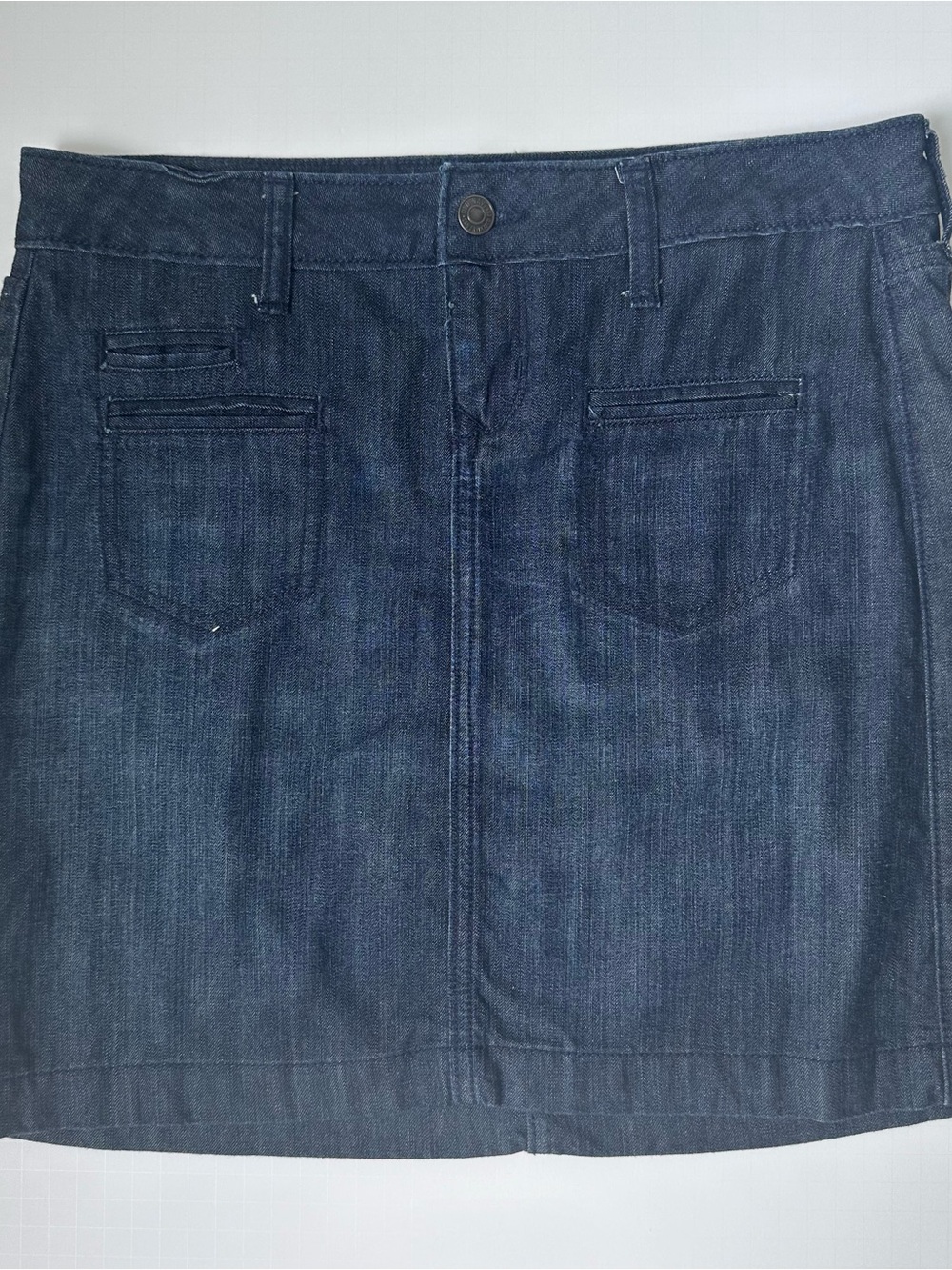 Dark Indigo Denim Mini Skirt by Old Navy Size 2
